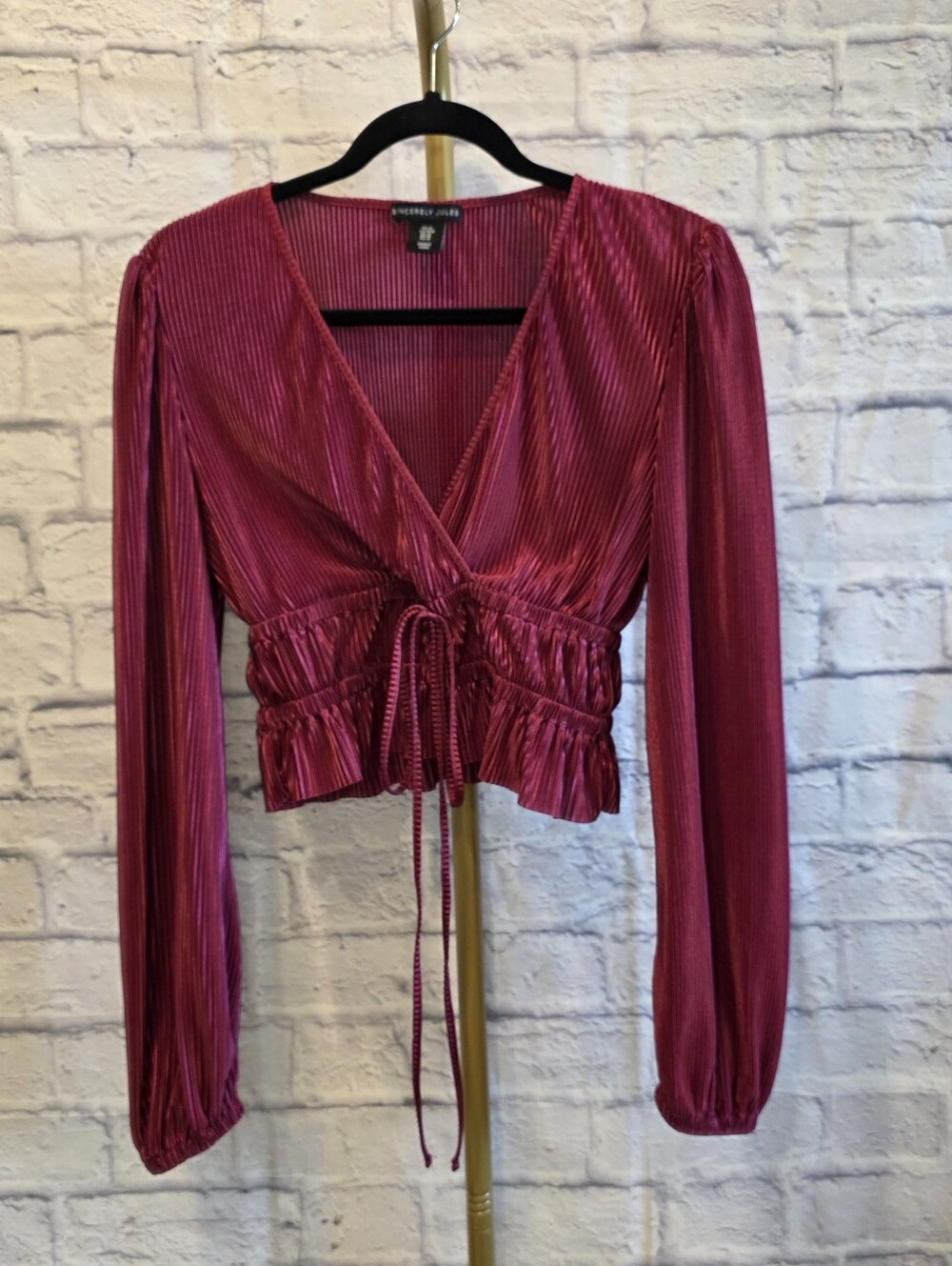 Sincerely Jules Berry Plisse Wrap Crop Top Size M